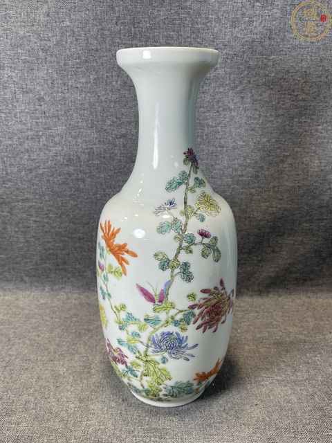 古玩陶瓷洪憲款粉彩花卉紋小瓶拍賣，當前價格5800元