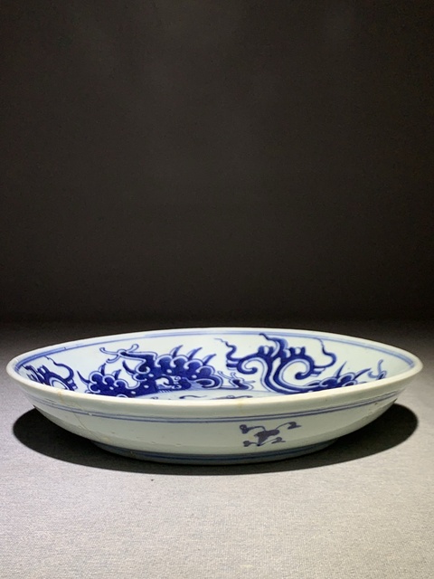 古玩陶瓷（虧出，不議價）清早期摩羯龍紋青花盤拍賣，當前價格1200元