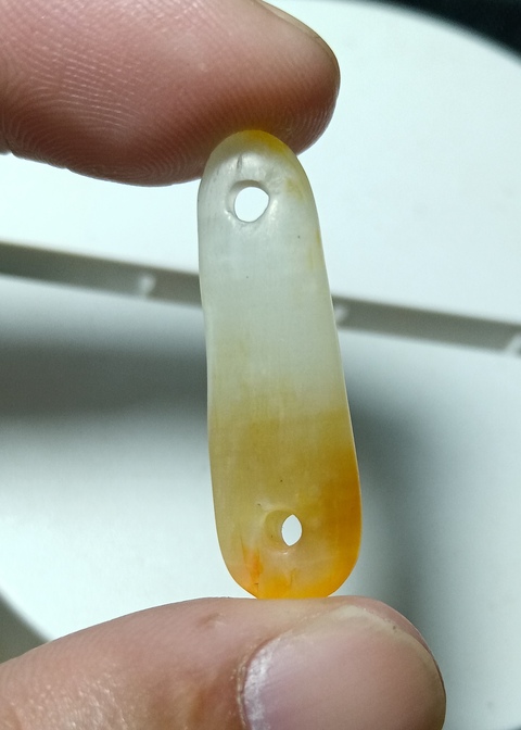 古玩玉器和田玉帶扣拍賣,當前價格88元