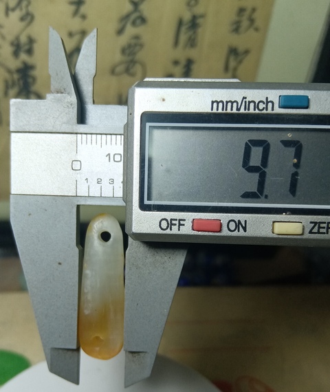 古玩玉器和田玉帶扣拍賣,當前價格88元