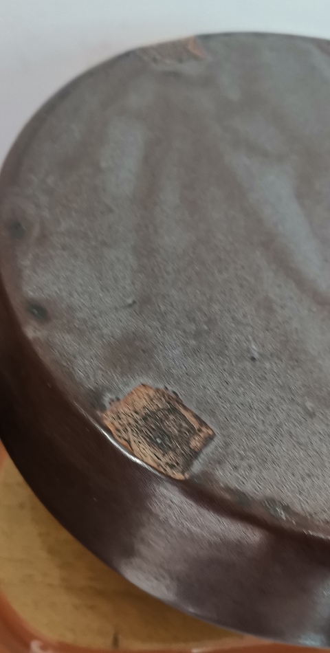 古玩陶瓷褐釉扁瓶拍賣,當(dāng)前價(jià)格860元