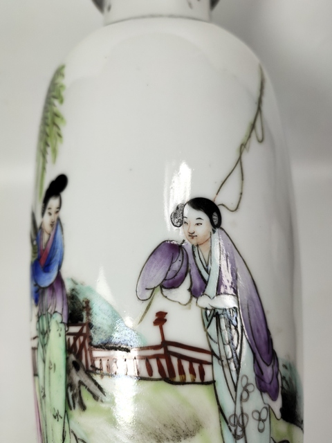 古玩陶瓷民國-粉彩仕女人物圖撇口瓶拍賣，當前價格3699元
