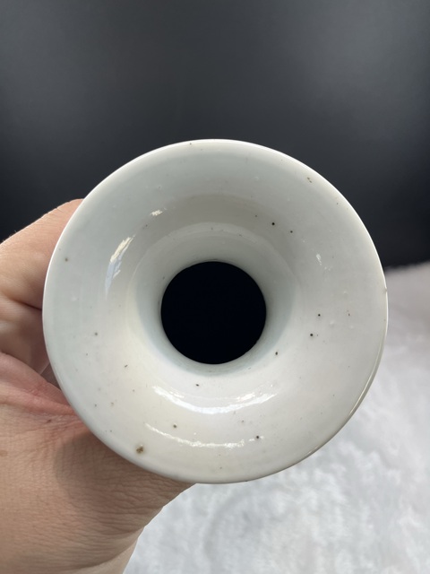 古玩陶瓷粉彩人物觀音瓶拍賣，當前價格5600元