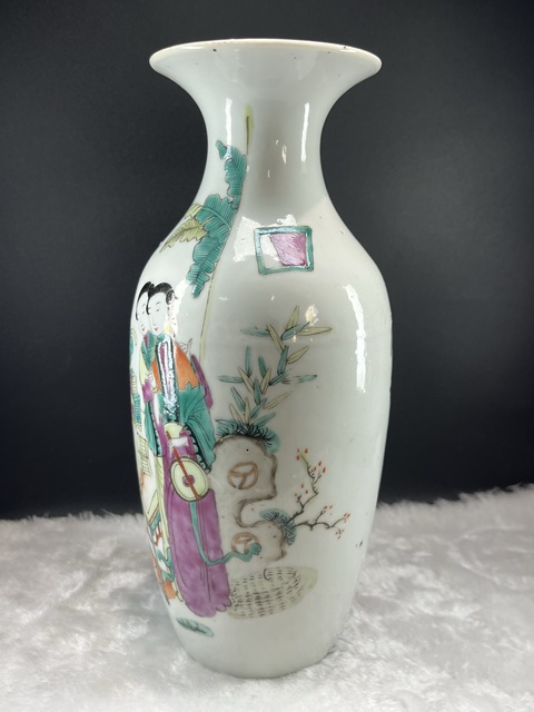 古玩陶瓷粉彩人物觀音瓶拍賣，當前價格5600元