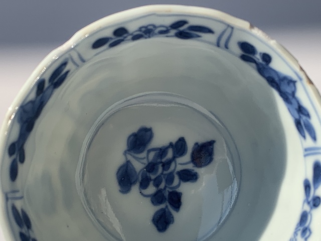 古玩陶瓷清康熙·青花花卉紋花口杯拍賣,當前價格800元