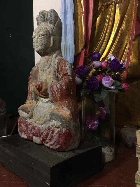 古玩雜項(xiàng)石雕佛像拍賣,當(dāng)前價(jià)格29999元