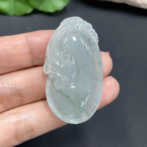 古玩玉器204天然翡翠掛件拍賣,當前價格380元
