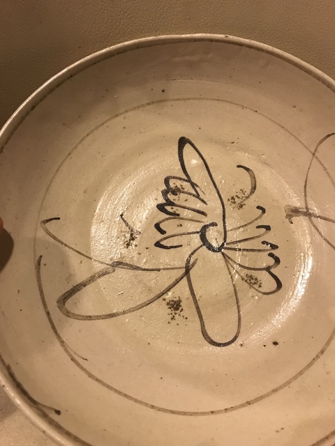 古玩陶瓷明代磁州窯白地黑花盤拍賣，當前價格280元