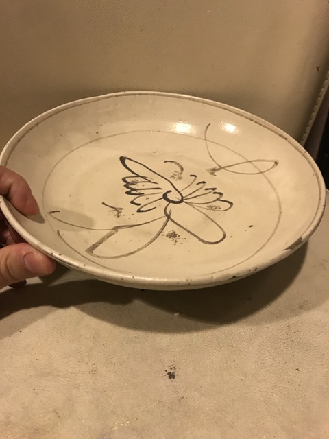 古玩陶瓷明代磁州窯白地黑花盤拍賣，當前價格280元