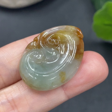 古玩玉器211天然翡翠掛件兩件一手走拍賣(mài),當(dāng)前價(jià)格330元