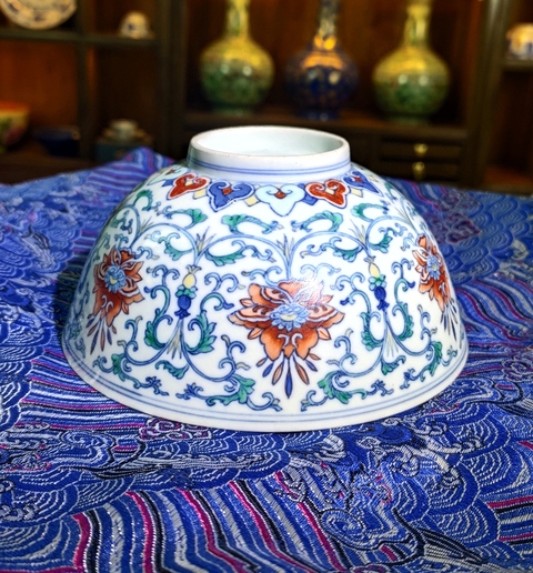 古玩陶瓷【精品斗彩道光官窯】纏枝花卉紋碗拍賣,當前價格186000元