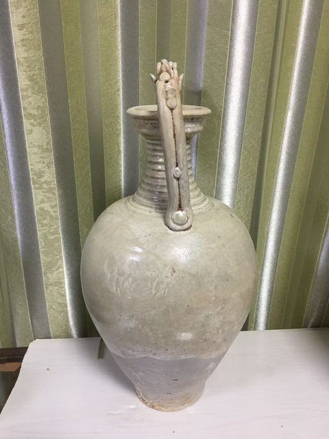 古玩陶瓷隋唐·雙龍尊拍賣,當前價格0元