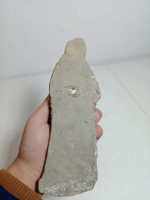 古玩陶瓷灰陶抱娃俑拍賣,當前價格3600元