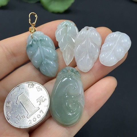 古玩玉器215翡翠掛件一組拍賣,當前價格380元