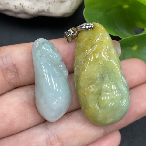 古玩玉器216天然翡翠掛件拍賣,當前價格330元