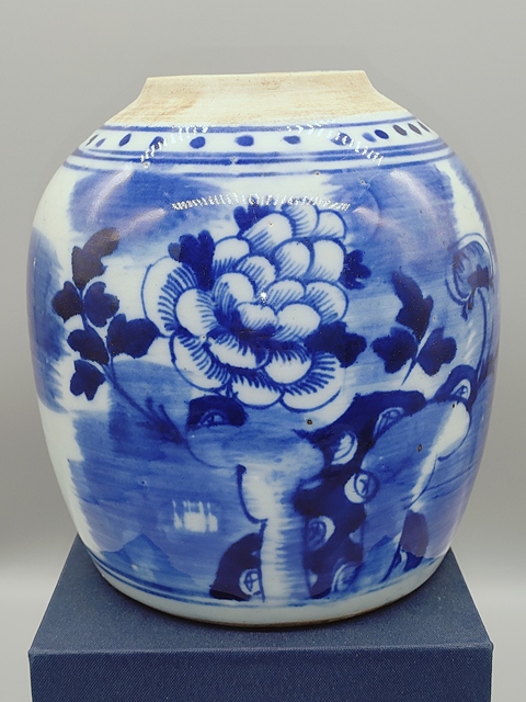 古玩陶瓷清道咸,洞石牡丹紋青花罐拍賣,當前價格990元