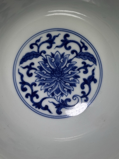 古玩陶瓷青花纏枝花卉紋宮式碗拍賣,當前價格50000元