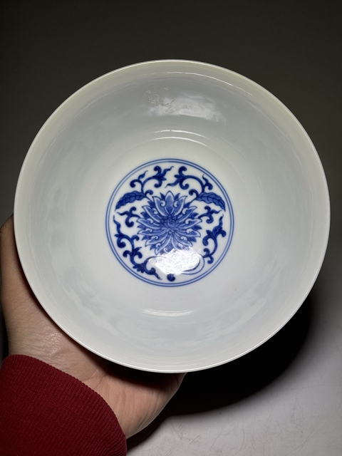 古玩陶瓷青花纏枝花卉紋宮式碗拍賣,當前價格50000元