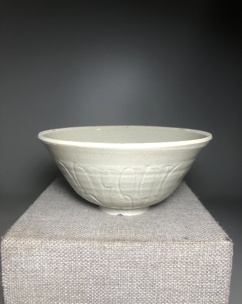 古玩陶瓷宋,影青釉荷花紋撇口碗拍賣,當前價格1600元
