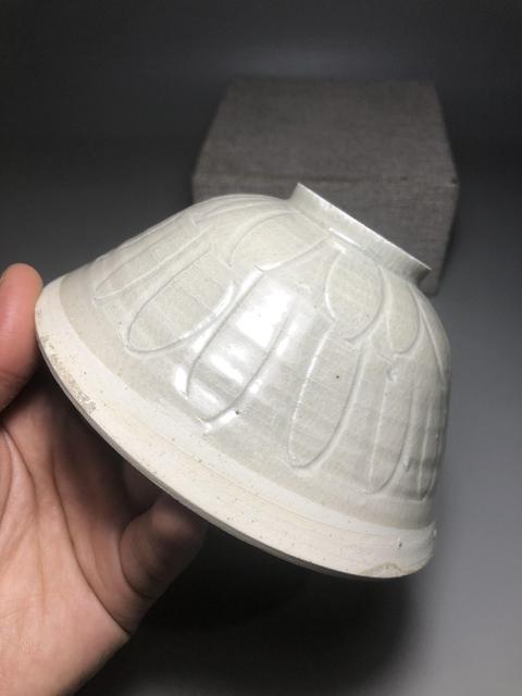古玩陶瓷宋,影青釉荷花紋撇口碗拍賣,當前價格1600元