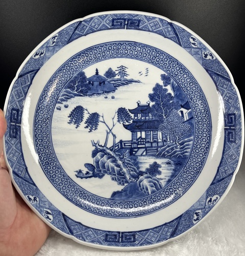 古玩陶瓷青花山水樓閣花口盤拍賣，當前價格3800元