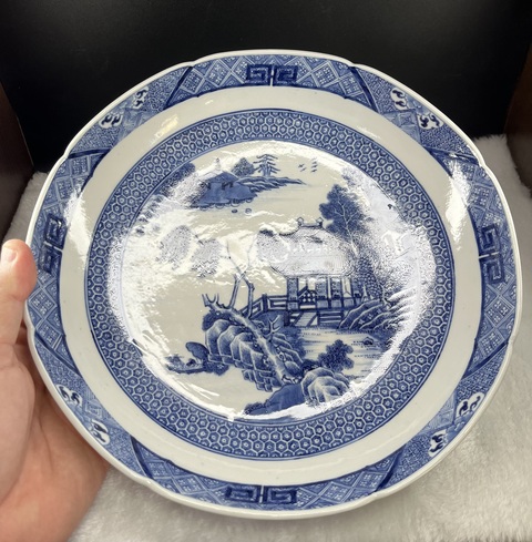 古玩陶瓷青花山水樓閣花口盤拍賣，當前價格3800元