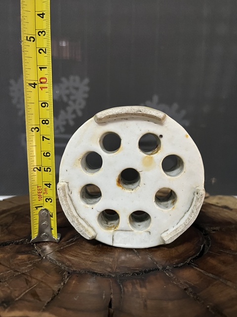 古玩陶瓷黃地粉彩花卉紋花插拍賣,當前價格1588元