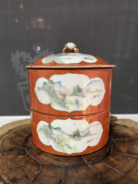 古玩陶瓷礬紅開光淺絳彩山水人物節(jié)盒拍賣,當(dāng)前價(jià)格1888元