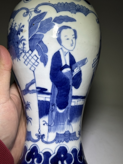 古玩陶瓷清晚期三娘教子青花人物雞腿瓶拍賣(mài),當(dāng)前價(jià)格1588元