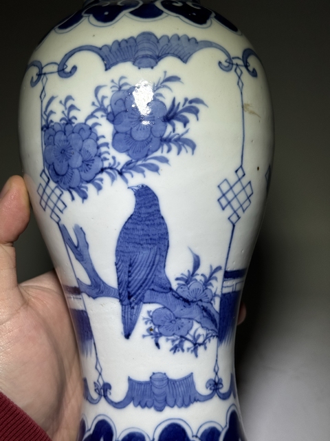 古玩陶瓷清晚期三娘教子青花人物雞腿瓶拍賣(mài),當(dāng)前價(jià)格1588元