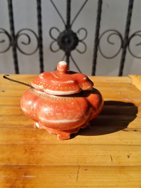 古玩陶瓷乾隆**紅描金水盂拍賣，當前價格5200元
