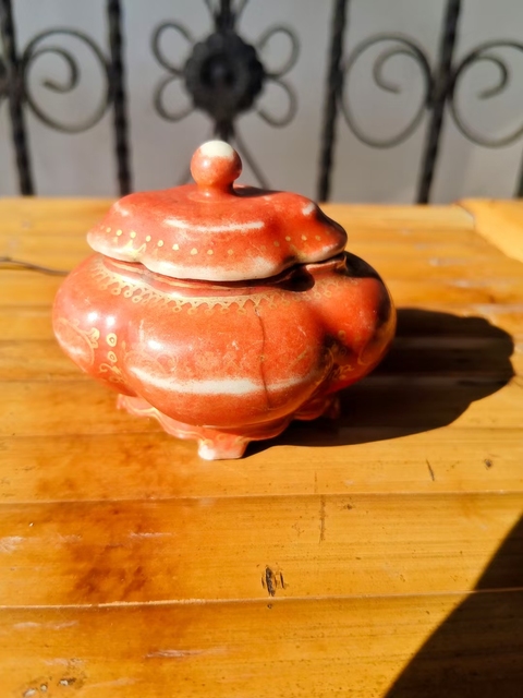 古玩陶瓷乾隆**紅描金水盂拍賣，當前價格5200元