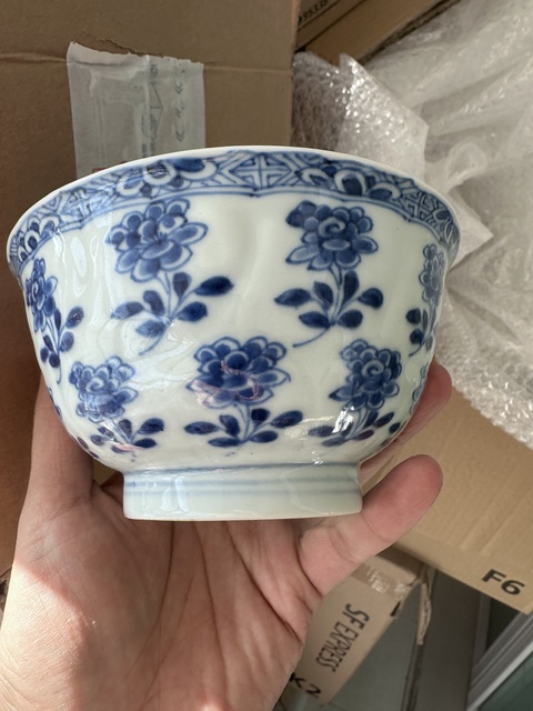 古玩陶瓷青花折枝花卉紋花口碗拍賣,當前價格2500元