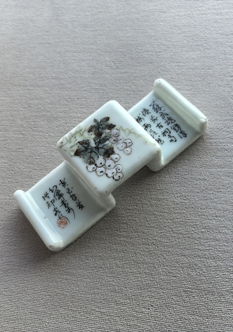 古玩陶瓷民國曾龍升之妻邢幻仙(女)新粉彩墨床拍賣,當(dāng)前價格18888元