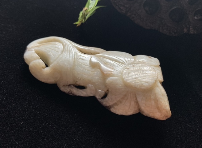 古玩玉器明代和田玉雕“瓜果墜”拍賣，當前價格36000元