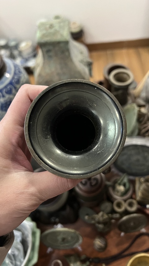 古玩雜項民國銅花觚拍賣,當前價格199元