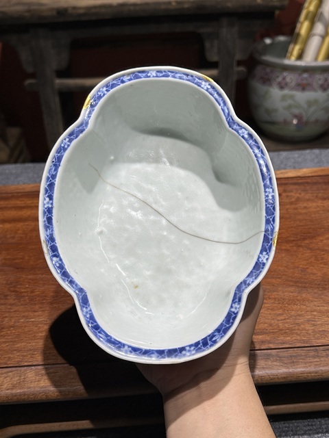 古玩陶瓷清代道光青花金玉滿堂紋高足水仙盆拍賣,當前價格8800元