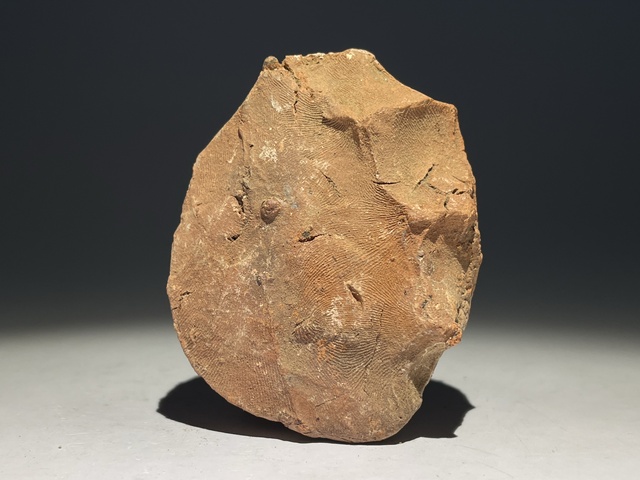 古玩雜項(xiàng)明代.六字真言擦擦(唵嘛呢叭咪吽) 觀世音菩薩心印拍賣,當(dāng)前價(jià)格0元