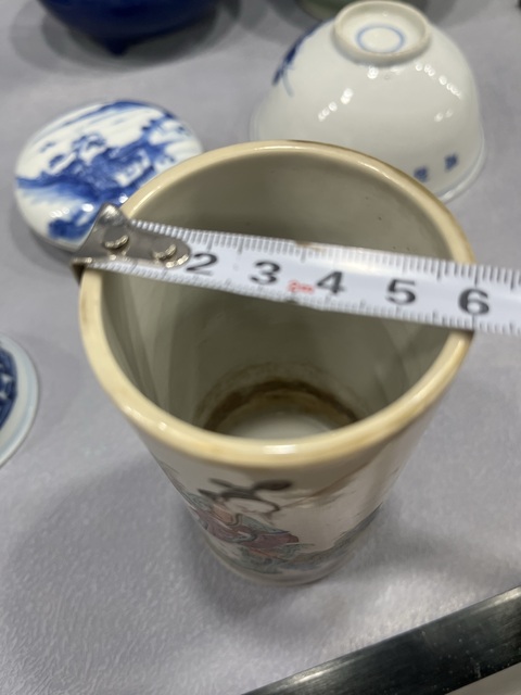 古玩陶瓷粉彩人物故事紋筆筒拍賣,當(dāng)前價格8500元