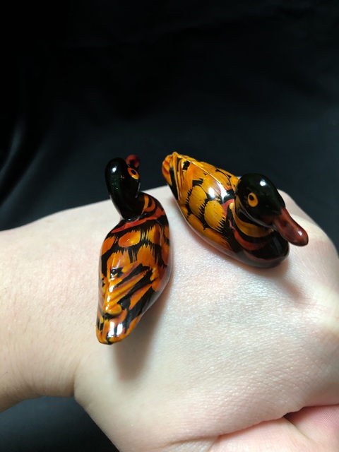 古玩陶瓷創匯-手繪漆器小鴛鴦筷子架拍賣，當前價格288元