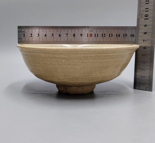 古玩陶瓷元代·青釉碗拍賣，當前價格3000元