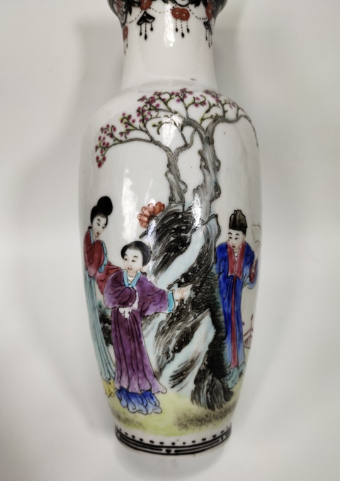 古玩陶瓷民國(guó)·粉彩人物故事紋瓶拍賣，當(dāng)前價(jià)格3699元
