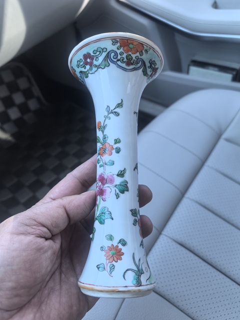 古玩陶瓷束腰花觚真品鑒賞圖