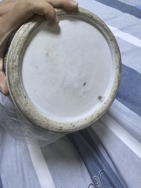 古玩陶瓷粉彩人物瓶拍賣,當(dāng)前價格5600元