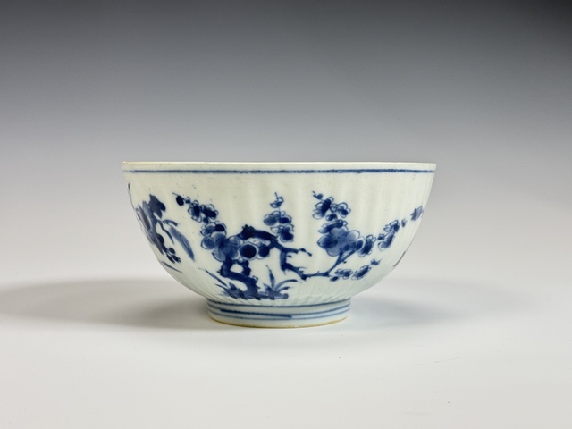 古玩陶瓷清康熙 青花四季花卉紋瓜楞碗拍賣,當(dāng)前價格3300元