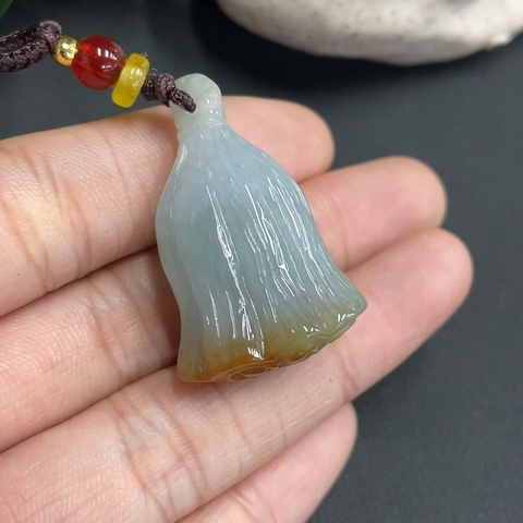 古玩玉器225天然翡翠蓮花掛件拍賣，當前價格298元