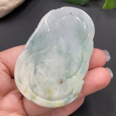古玩玉器229天然翡翠觀音掛件拍賣，當(dāng)前價格298元