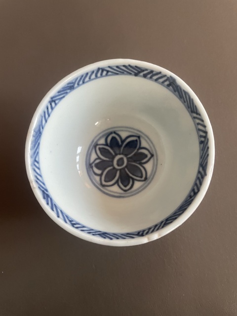 古玩陶瓷康熙青花人物杯 祿字款拍賣，當前價格1200元