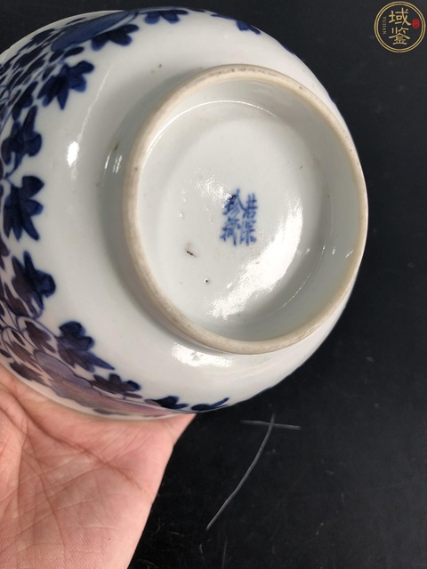 古玩陶瓷晚清·青花纏枝牡丹紋蓋碗拍賣，當前價格4500元