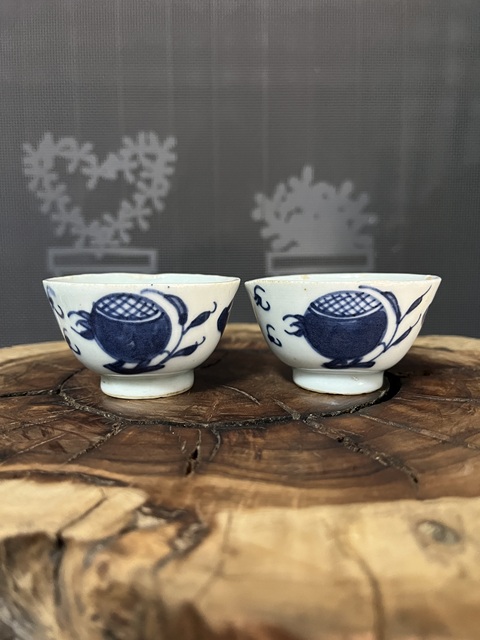 古玩陶瓷五福捧壽三多紋青花杯拍賣(mài)，當(dāng)前價(jià)格450元